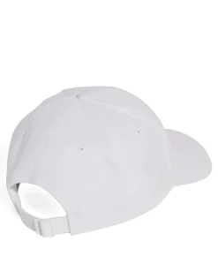 Cap wit