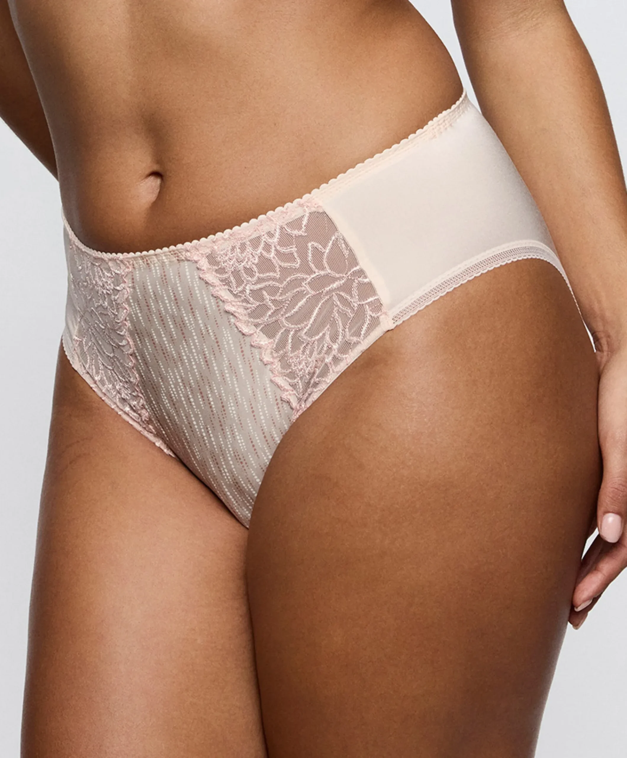 Dames slip beige