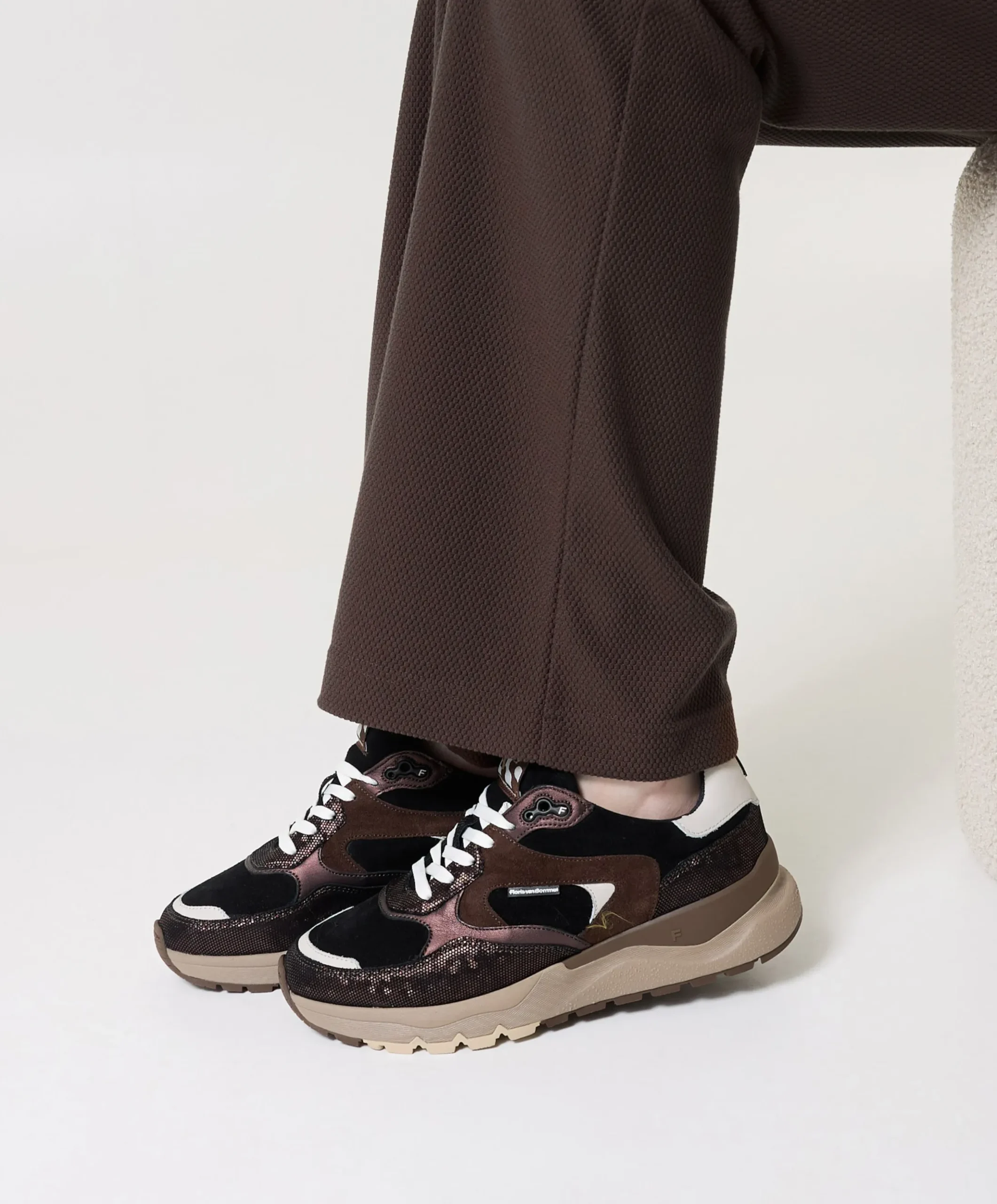 dames sneakers bruin