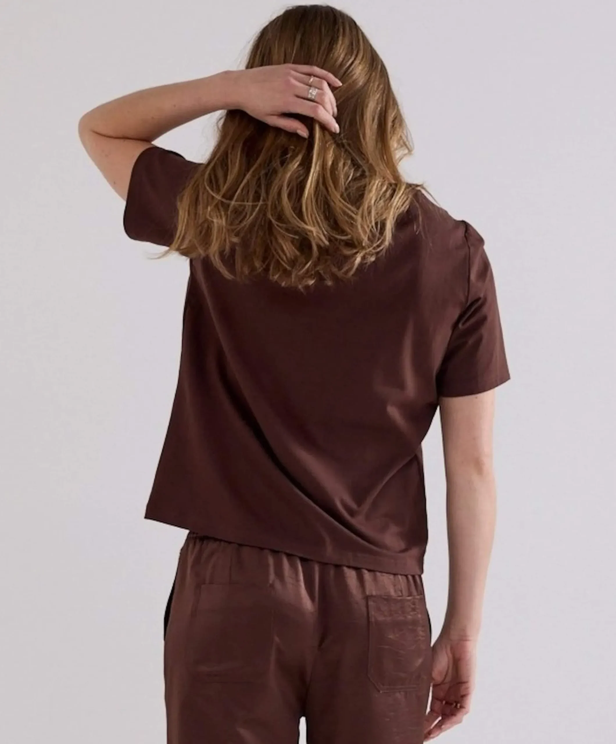 Dames T-shirt bruin