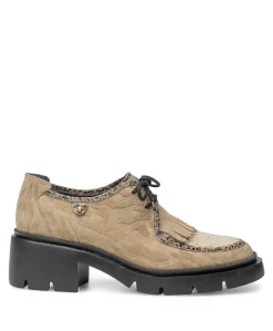 dames veterschoenen beige