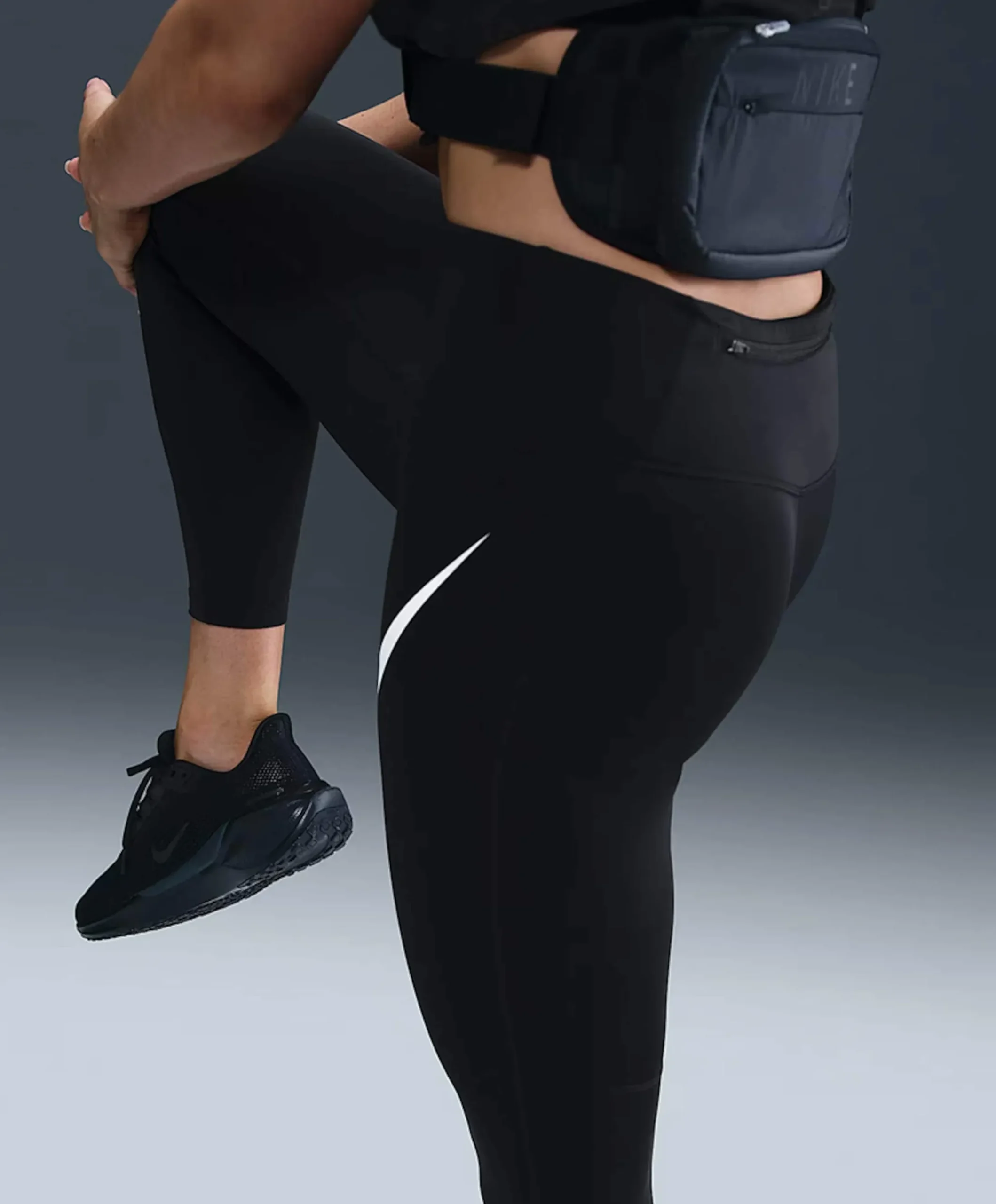 Nike Tempo Swoosh Run Women's High- dames tights zwart