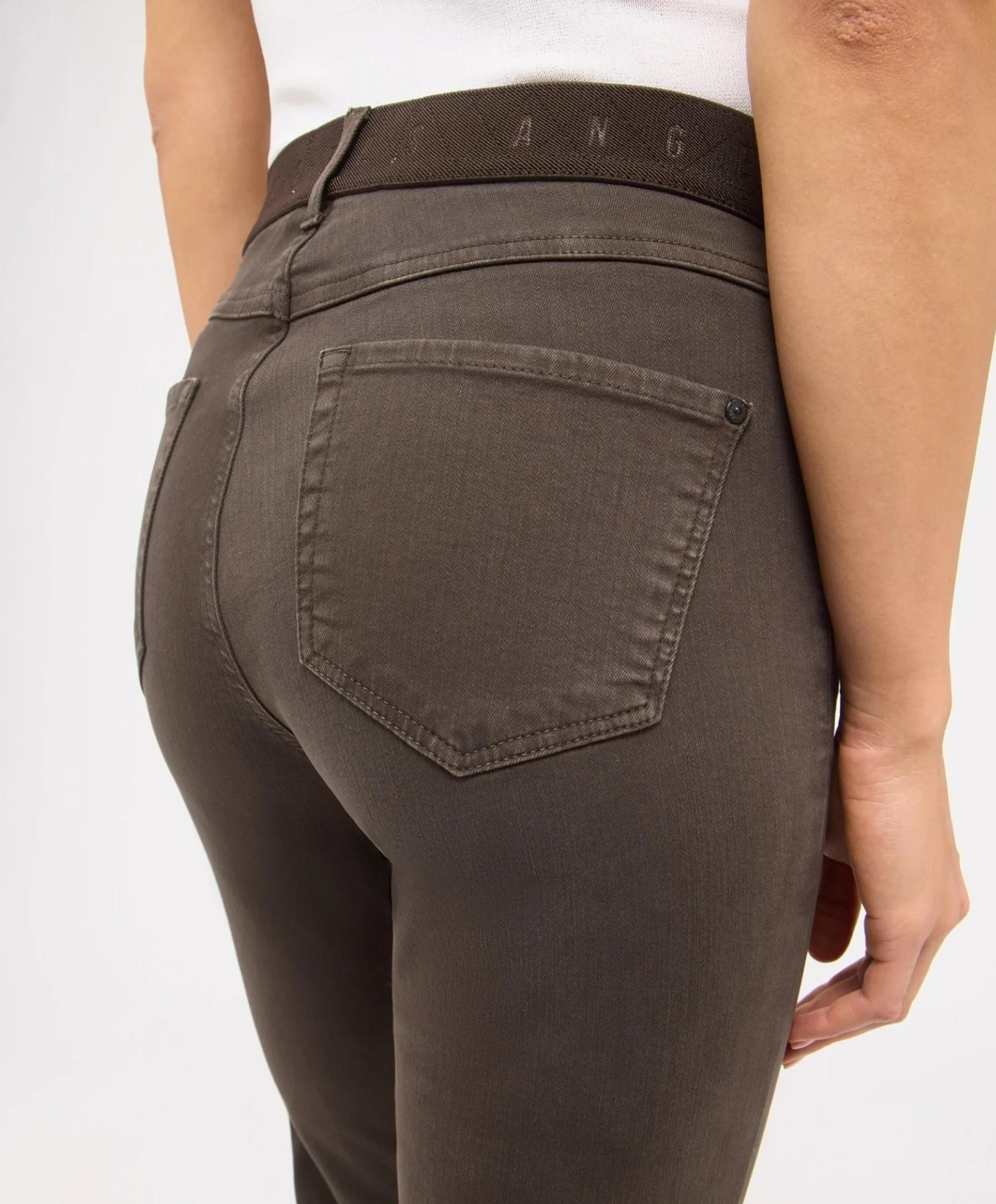ORNELLA SPORTY dames jeans bruin
