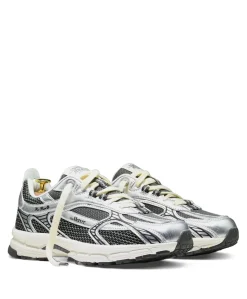 The Re-Run Scratched dames sneakers zilver